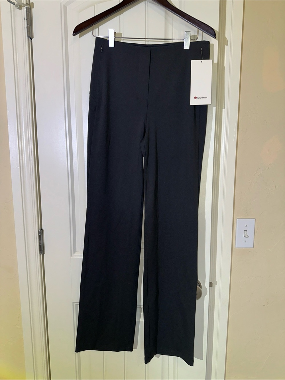 Lululemon Smooth Fit Pull-On High-Rise Pant Size 8 Grey NWT